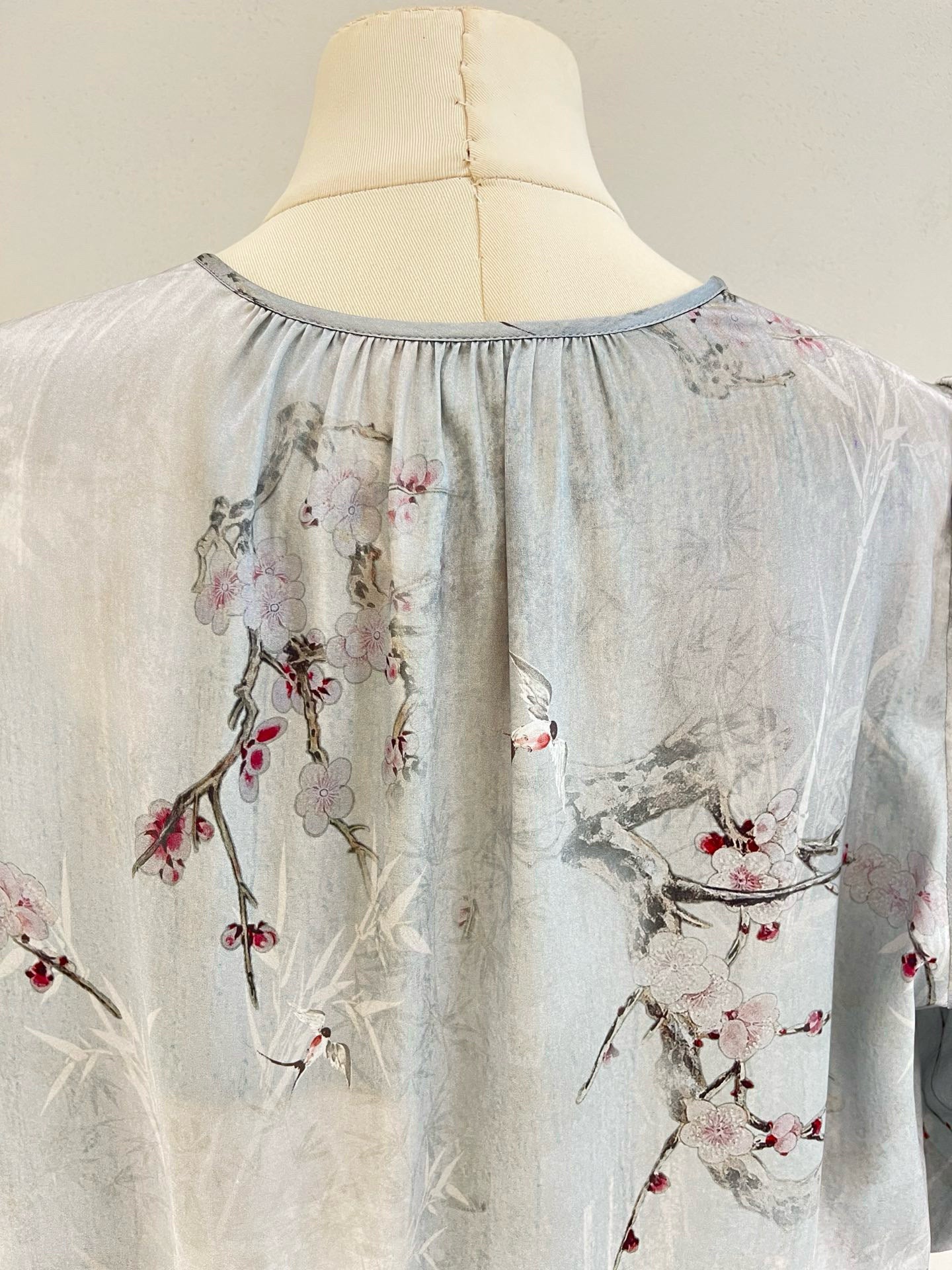 Loose-Fit Straight-Cut Printed Silk Dress